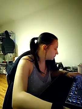 LissieDemons's cam snapshot