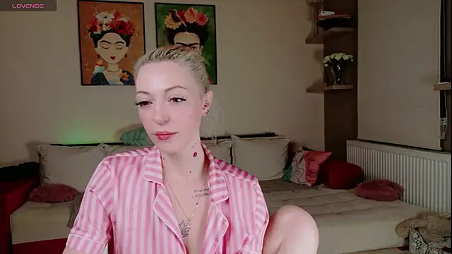 MilanaAmber's cam snapshot