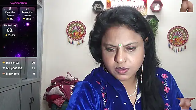 Sexy_komolika's cam snapshot