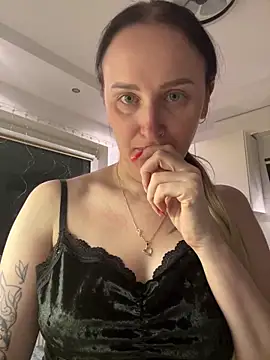 TomilaSi's cam snapshot