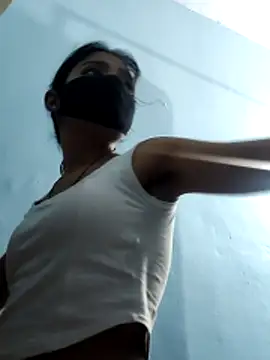 Sonali-6's cam snapshot