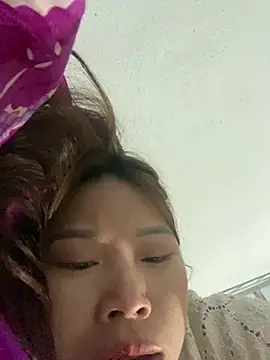 Emxinh123cute's cam snapshot