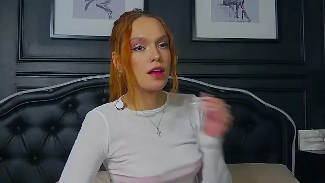 AvaLarson's cam snapshot