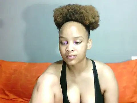 SmallSlut5's cam snapshot