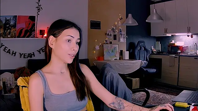 KatiKate live sex cam