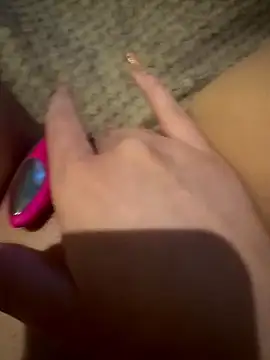 anonimgirl18old live sex cam