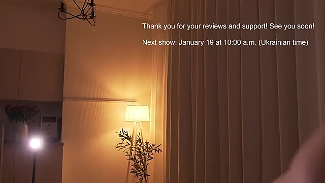 Faster_maci live sex cam