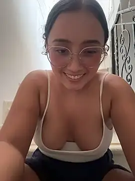 Kay_LustyWife's cam snapshot