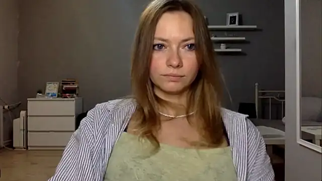 MillieShow's cam snapshot