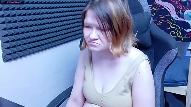 Nora_lovvvv's cam snapshot