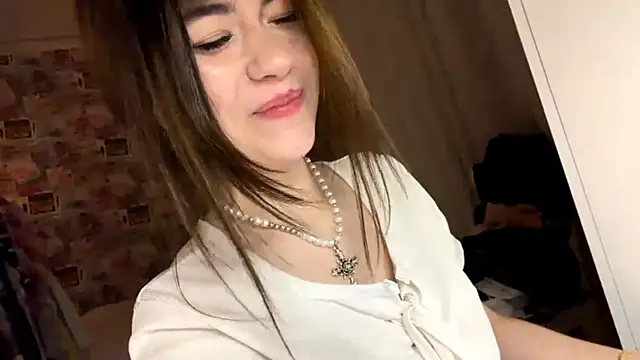 GuyedTheobid's cam snapshot