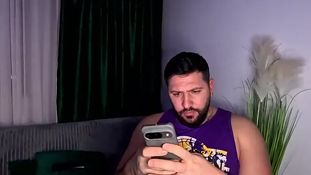 Gold_Alpha_Boy's cam snapshot