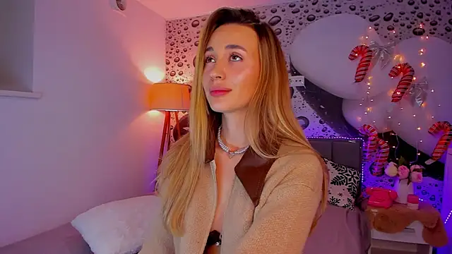 AlexaWilds's cam snapshot