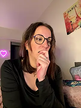 MarahWdsn's cam snapshot