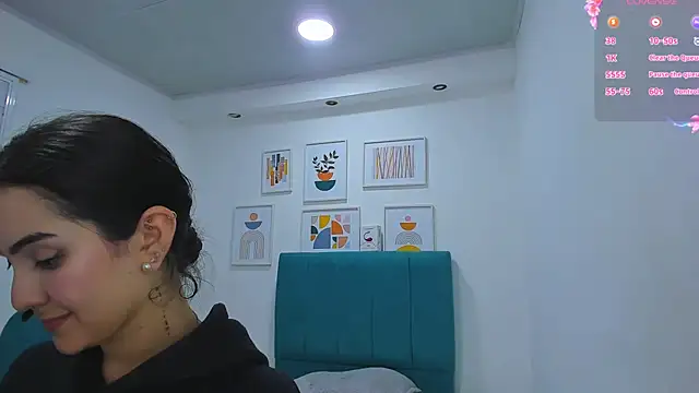 milk_candy18's cam snapshot