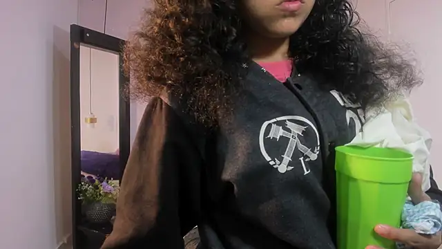 ZoeFox5's cam snapshot