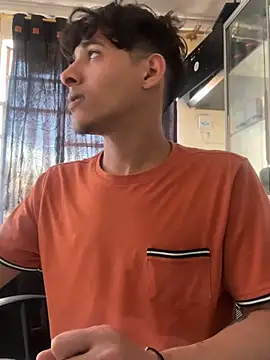 MaxStar26's cam snapshot