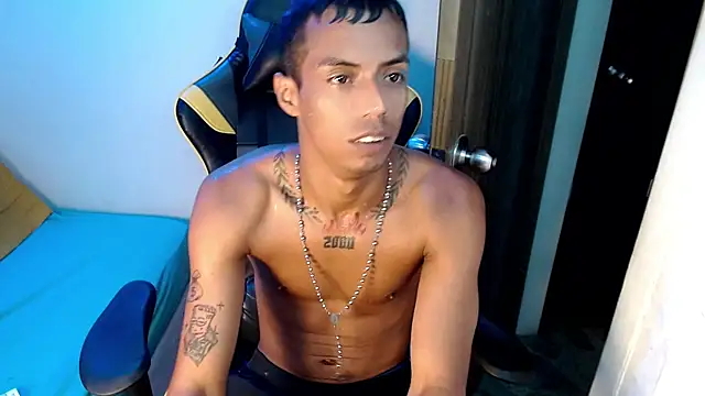 Nando_colll's cam snapshot