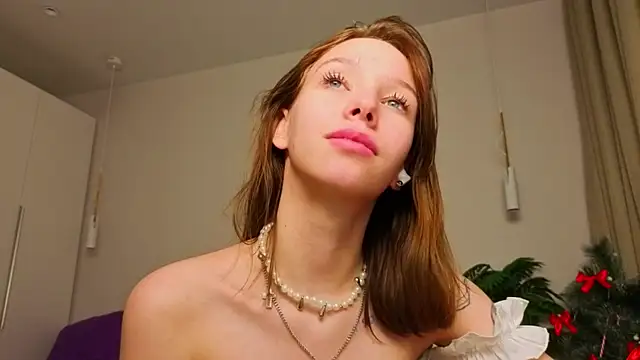 LilyPoetry_'s cam snapshot