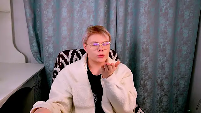 Brian_Mils's cam snapshot