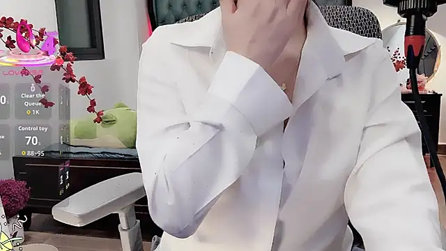 Caryln-Bun's cam snapshot