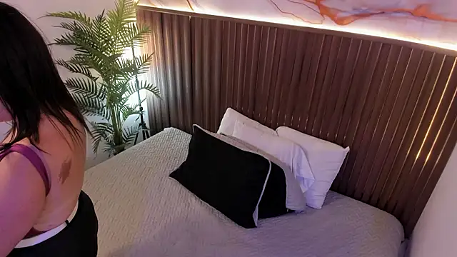 Roxie-NS's cam snapshot