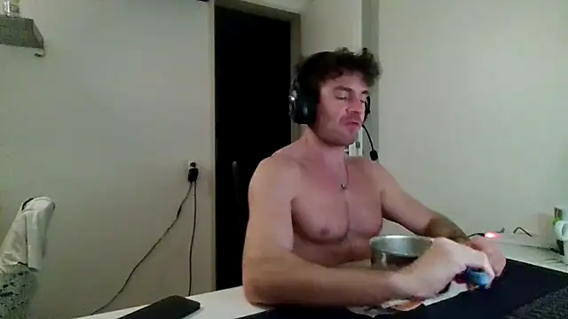 alpha-hunk's cam snapshot