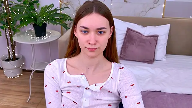 AmadaReine's cam snapshot