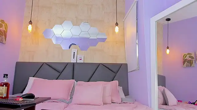 valentina-diiaz's cam snapshot