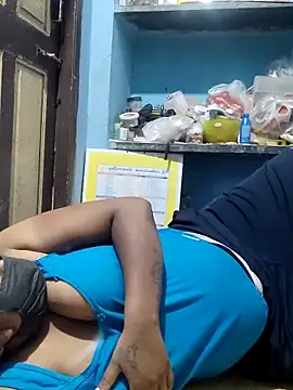 divyasree1431's cam snapshot