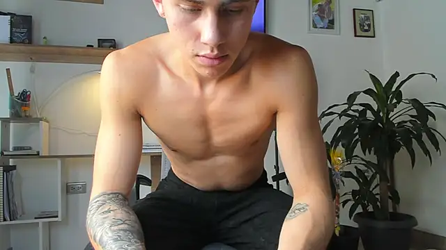 manucute_23_'s cam snapshot