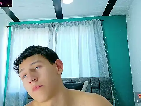 FelipeGonzalezz's cam snapshot