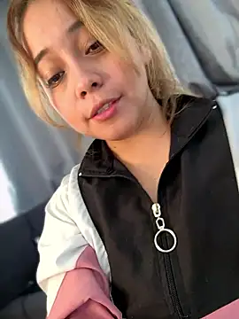 MerlyG's cam snapshot