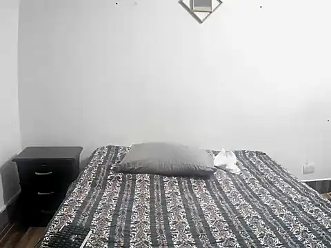 alberthot11 live sex cam