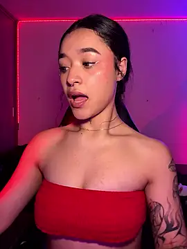 crystal_dlun's cam snapshot