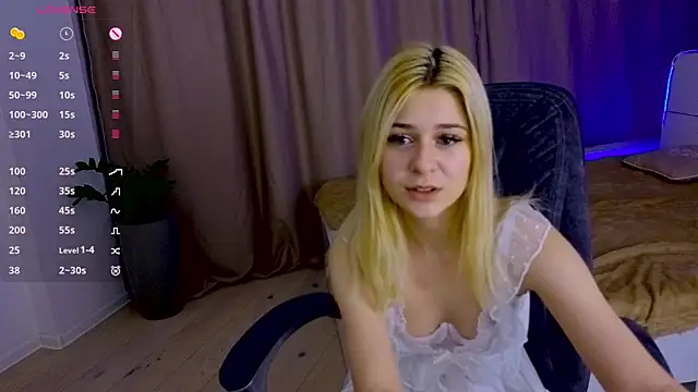 ApheliaStar's cam snapshot