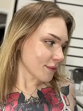 elliss_'s cam snapshot