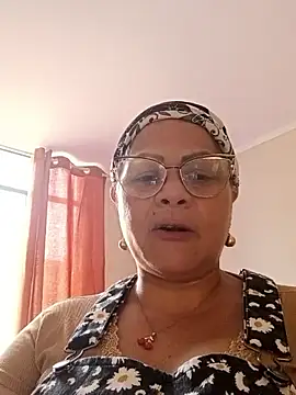 Angie_milf50's cam snapshot