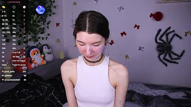 Emmie_shy live sex cam