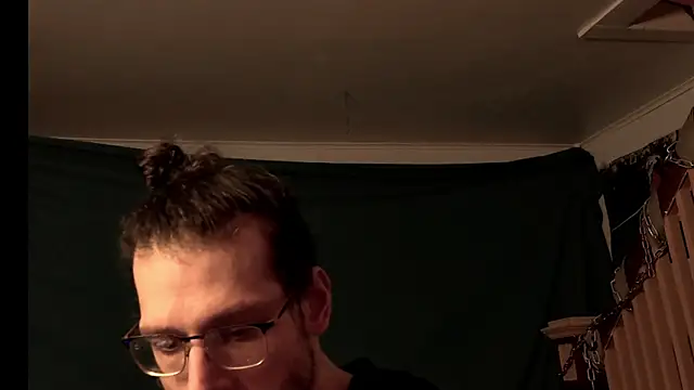 MasterDaddyCool's cam snapshot