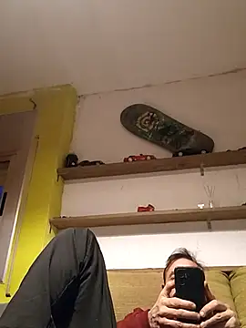 wapo100x100's cam snapshot