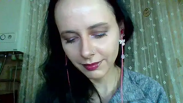 LuminousLady live sex cam