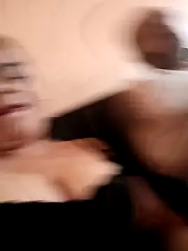 Mia-Glow live sex cam