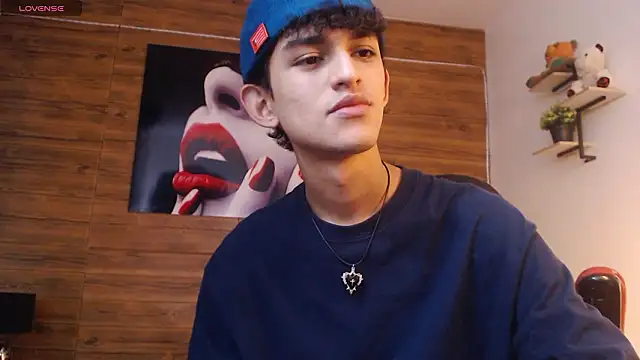 Michaelkoiv live sex cam