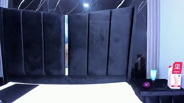 VictoriaVelvet1 live sex cam