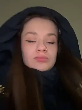 KittyQueeny live sex cam