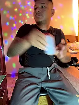 Saipuer31 live sex cam