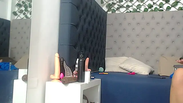 chanel_grant live sex cam