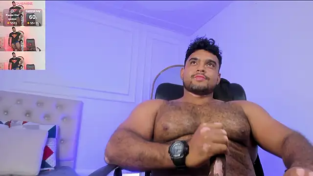 Big_furry_bear13 live sex cam