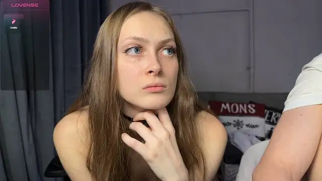 cutemilana_sexwife's cam snapshot